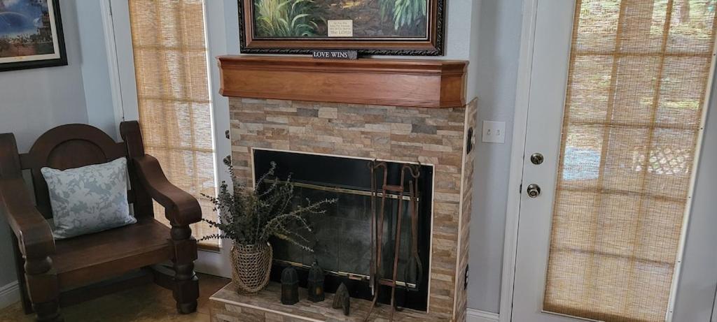 Charming Country Retreat Home Clermont Bagian luar foto