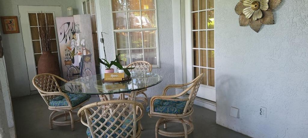 Charming Country Retreat Home Clermont Bagian luar foto
